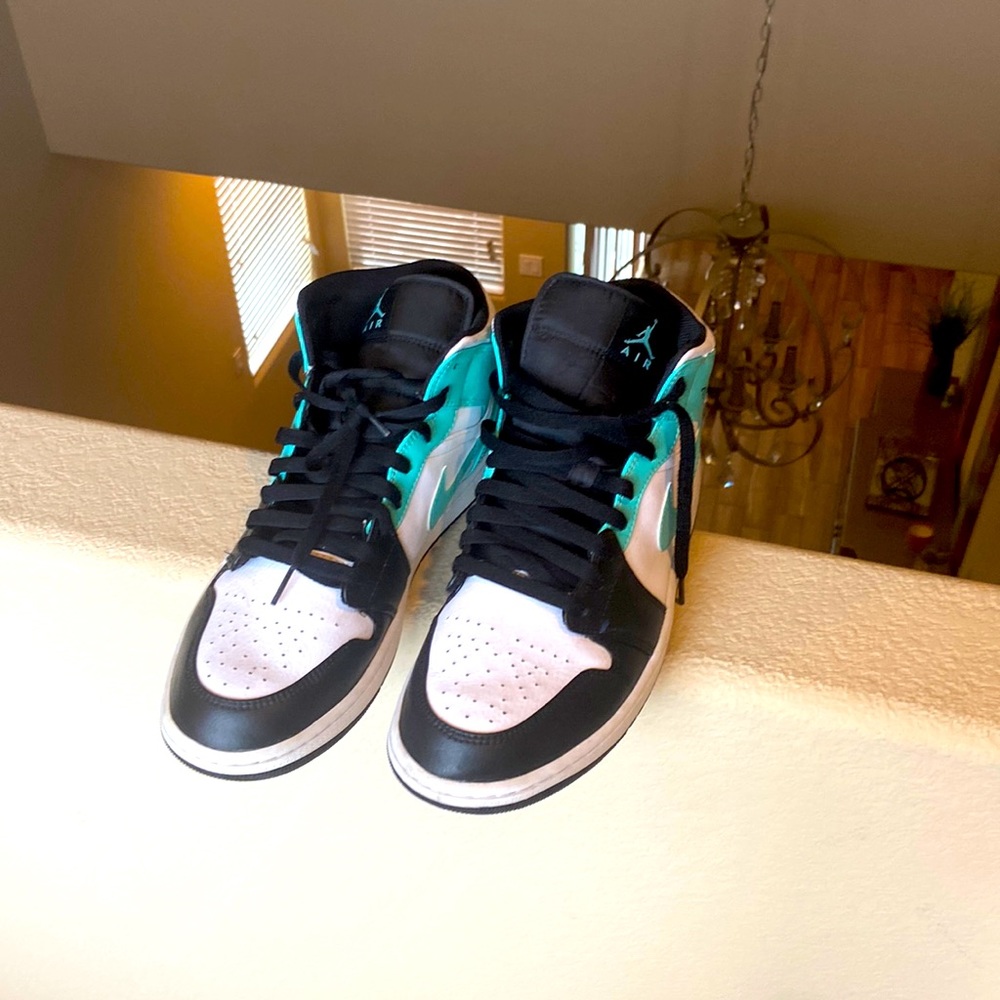 Jordan 1s